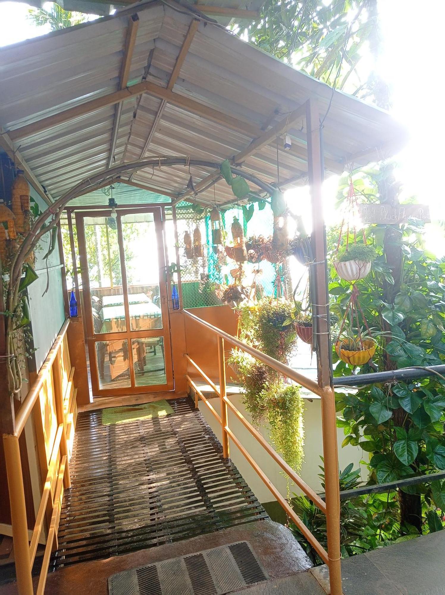 Munnar Home Stay Teadrops Plantation Villa Экстерьер фото